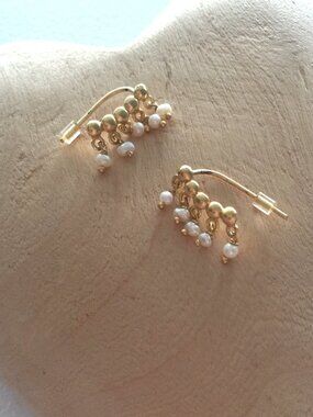 Elegant Dangling Pearl Climber Earrings. NEW